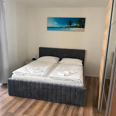 Apartmán Spacious 3-bedroom In The Historic Old Town Parking