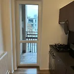 Spacious 3-bedroom In The Historic Old Town Parking Apartment *